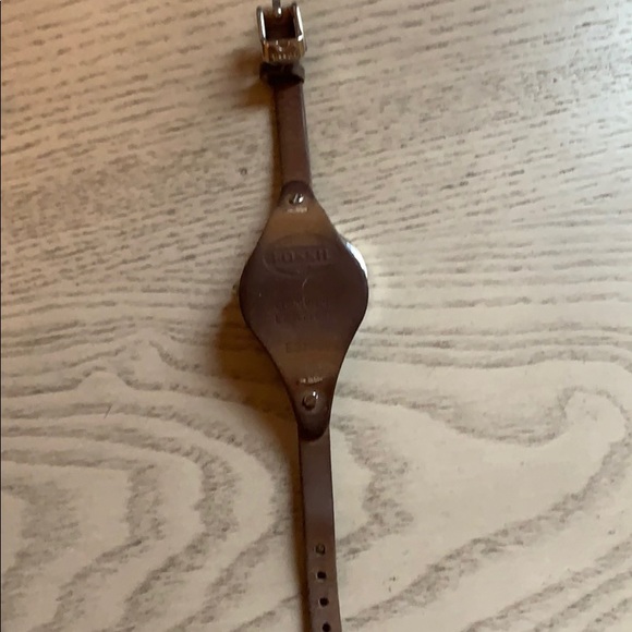 Fossil Watch - Picture 3 of 3